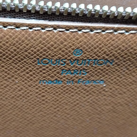 Authentic Louis Vuitton Saint Cloud GM Brown Monogram Shoulder Bag mn600-121325 - Picture 16 of 16